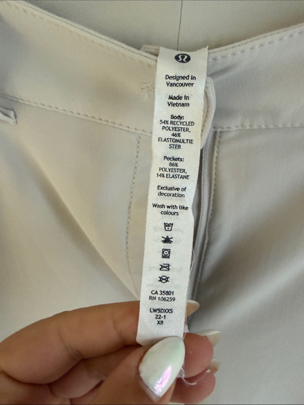 Lululemon City Sleek 5 Pocket Wide-Leg High Rise 7/8 Length Pant White Opal - Picture 6 of 9